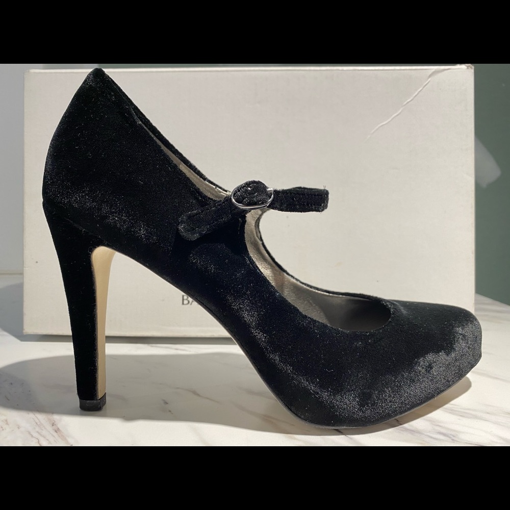 Velvet Banana Republic platform Mary Janes